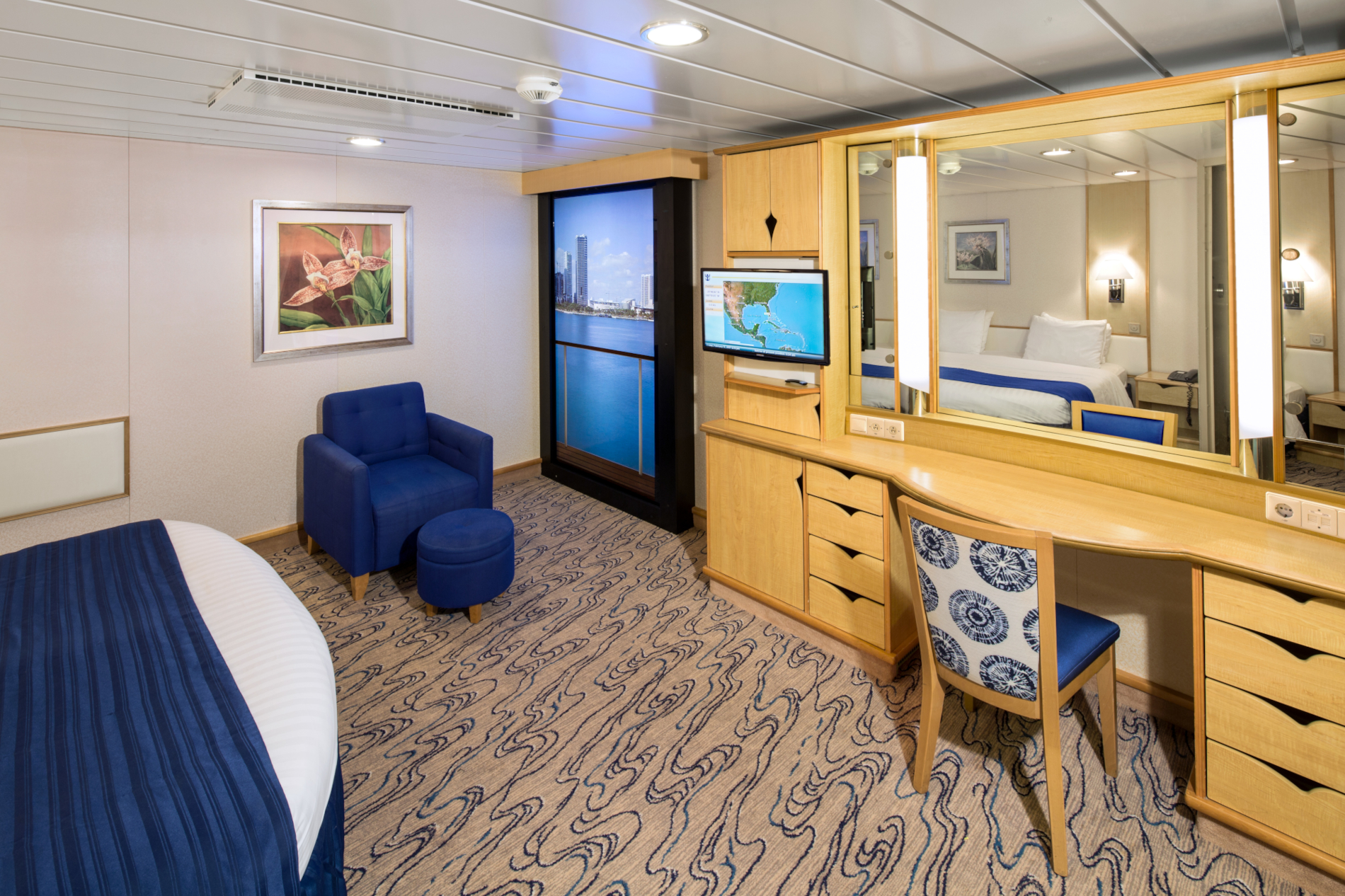 MyCruise Royal-Caribbean-Cruise-Line Navigator-of-the-Seas Kahytter Indvendig IXX1